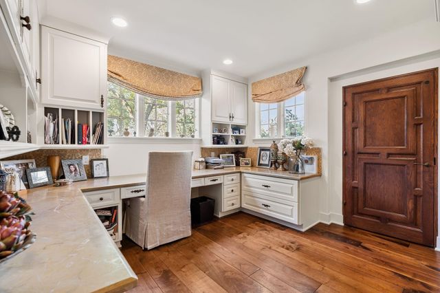 3325 Inwood Drive, Houston, TX 77019