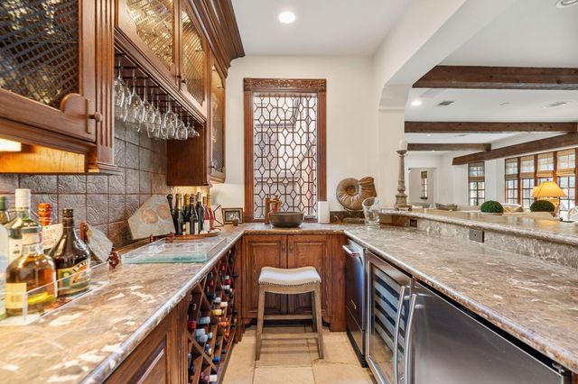 3325 Inwood Drive, Houston, TX 77019