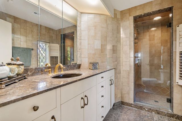 3325 Inwood Drive, Houston, TX 77019