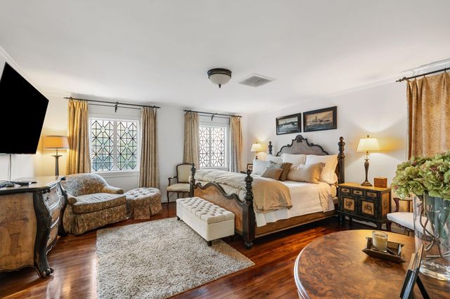 3325 Inwood Drive, Houston, TX 77019