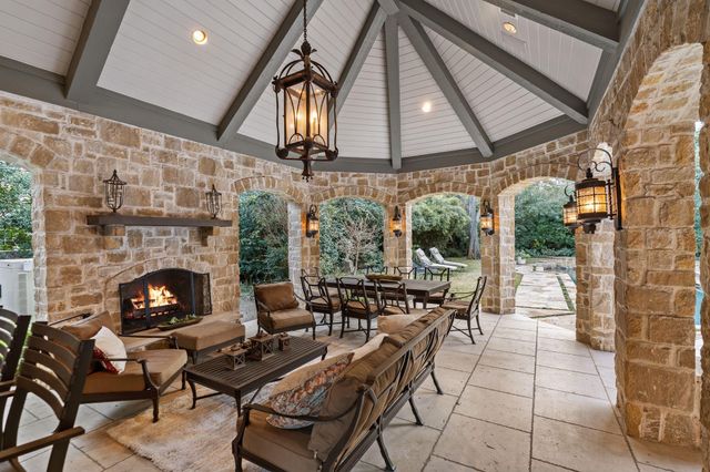 3325 Inwood Drive, Houston, TX 77019