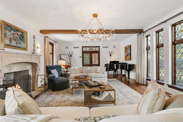 3325 Inwood Drive, Houston, TX 77019