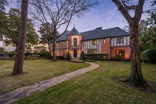 3325 Inwood Drive, Houston, TX 77019