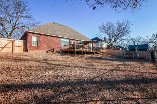 2218 S 113th West Street, Sapulpa, OK 74066