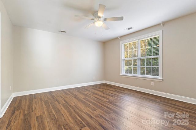 8071 Andrew Franklin Drive, Denver, NC 28037