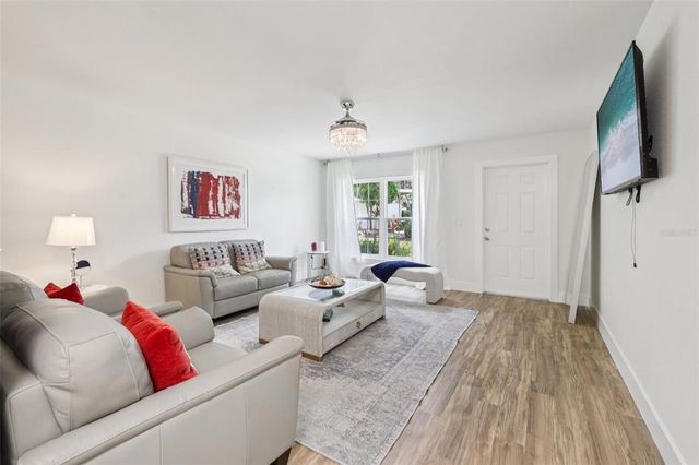 4471 VIEUX CARRE CIRCLE 4471, Tampa, FL 33613