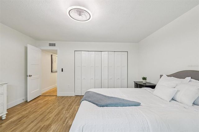 4471 VIEUX CARRE CIRCLE 4471, Tampa, FL 33613