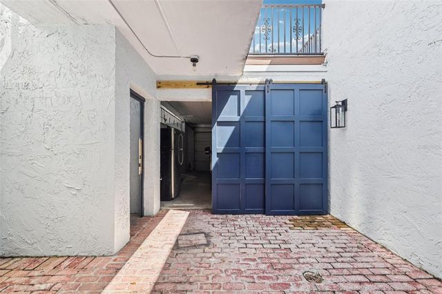 4471 VIEUX CARRE CIRCLE 4471, Tampa, FL 33613