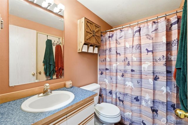 44525 Pine Road, Gold Bar, WA 98251