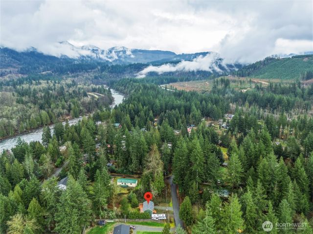 44525 Pine Road, Gold Bar, WA 98251