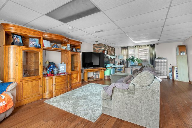 7216 Pierce Street, Merrillville, IN 46410