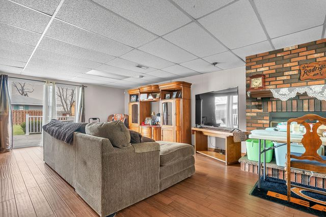 7216 Pierce Street, Merrillville, IN 46410