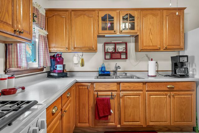 7216 Pierce Street, Merrillville, IN 46410