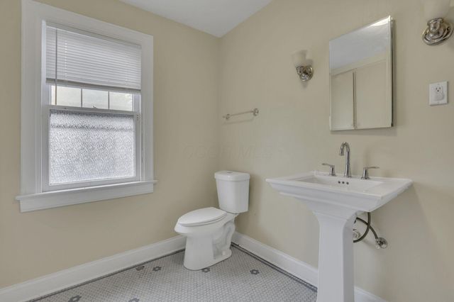 1445 S High Street, Columbus, OH 43207