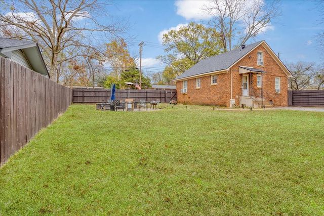 2151 Juanita Drive, Denison, TX 75020