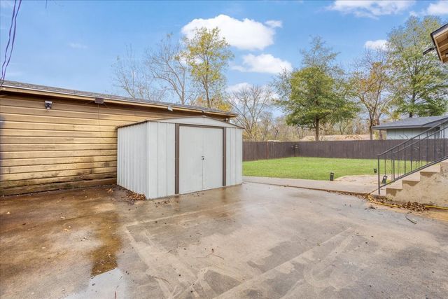 2151 Juanita Drive, Denison, TX 75020