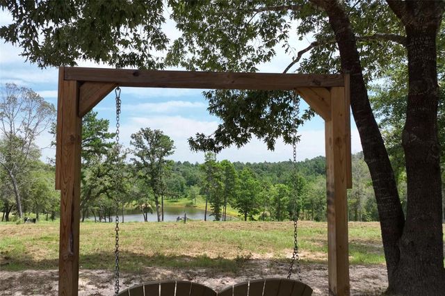 10024 County Road 207, Centerville, TX 75833