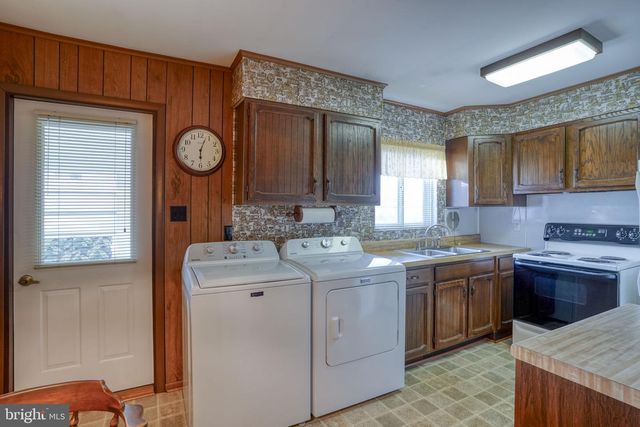 1 EDGEWOOD RD, Dover, DE 19901