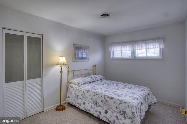 1 EDGEWOOD RD, Dover, DE 19901