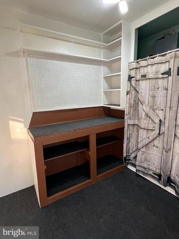 1 EDGEWOOD RD, Dover, DE 19901