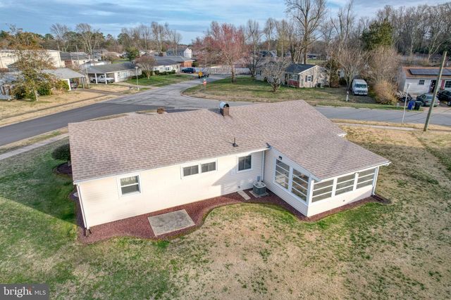 1 EDGEWOOD RD, Dover, DE 19901