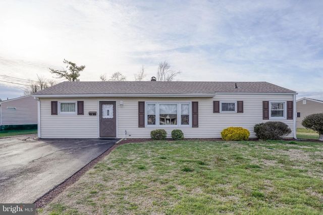1 EDGEWOOD RD, Dover, DE 19901
