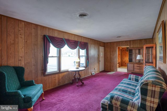 1 EDGEWOOD RD, Dover, DE 19901