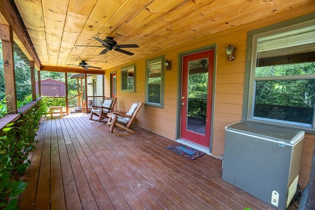 495 Midway Creek Road, Murphy, NC 28906