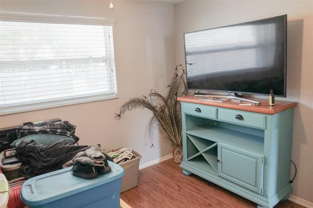 1032 HOLLYWOOD AVENUE, Clearwater, FL 33759