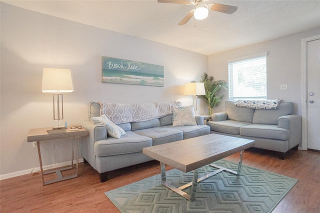 1032 HOLLYWOOD AVENUE, Clearwater, FL 33759