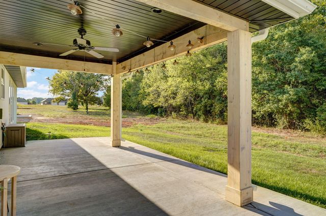 2405 Deatherage Avenue, West Plains, MO 65775