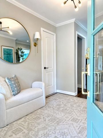 7803 Meadowglen Lane, Houston, TX 77063