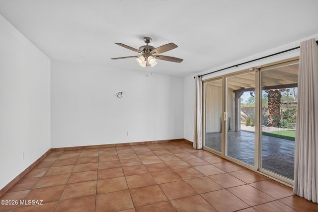 1330 W San Lucas Drive, Tucson, AZ 85704