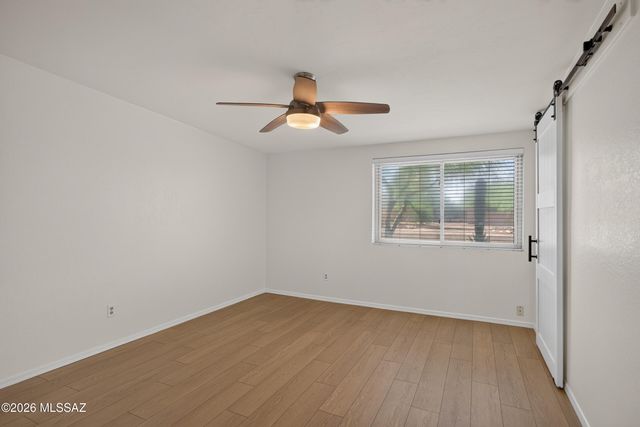 1330 W San Lucas Drive, Tucson, AZ 85704
