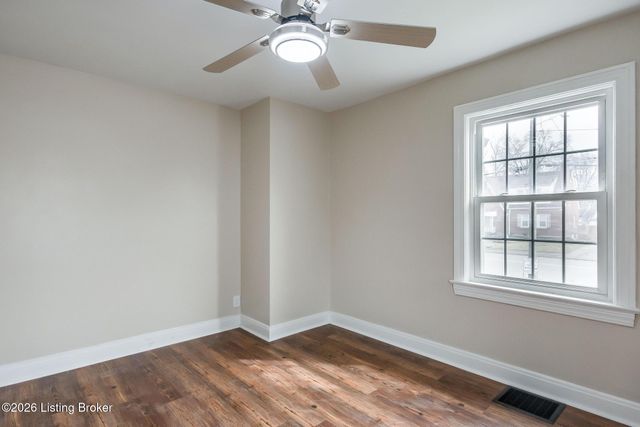 1814 Cypress St, Louisville, KY 40210