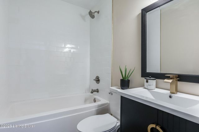 1814 Cypress St, Louisville, KY 40210