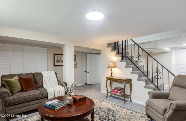 1814 Cypress St, Louisville, KY 40210