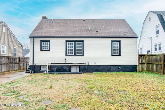 1814 Cypress St, Louisville, KY 40210