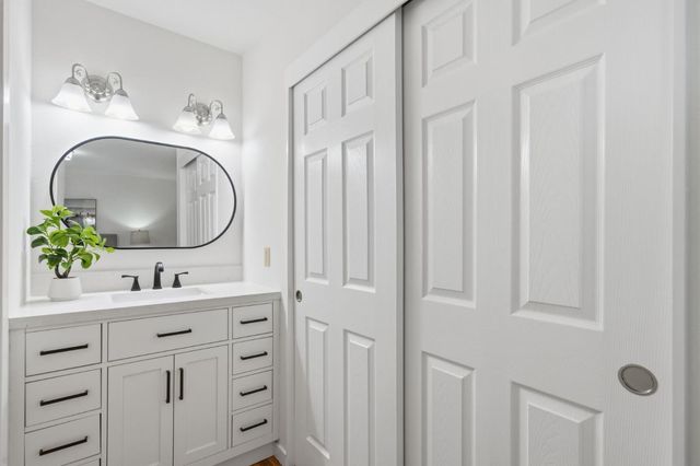 939 Sapphire Court, San Jose, CA 95136