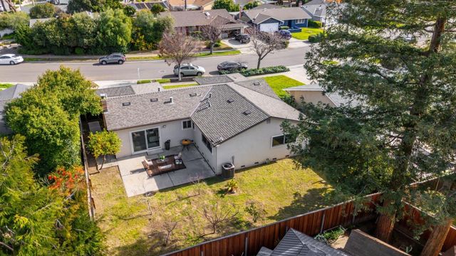 939 Sapphire Court, San Jose, CA 95136