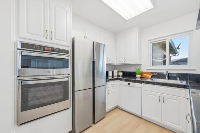 939 Sapphire Court, San Jose, CA 95136