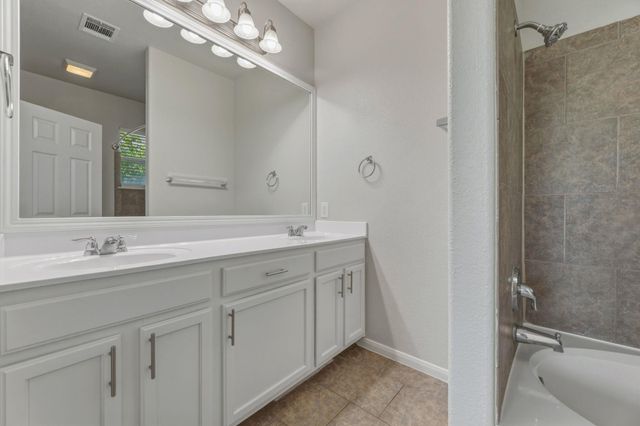 10608 Plains TRL B, Austin, TX 78758