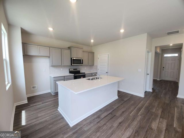 146 Aster Avenue, Locust Grove, GA 30248