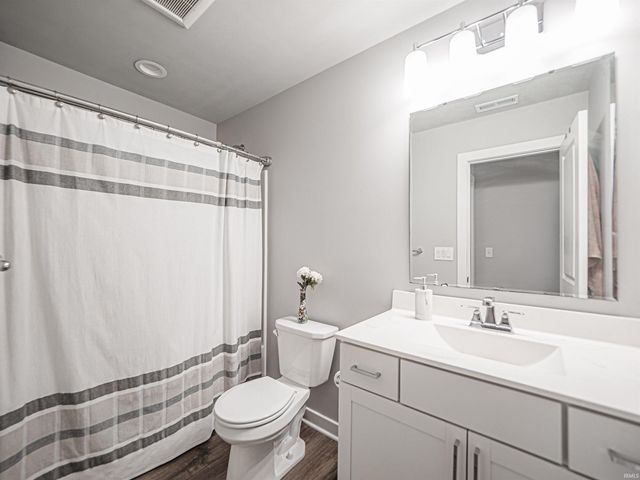 2732 Brewster Drive, Evansville, IN 47725