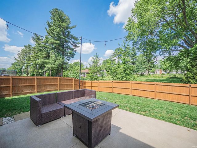 2732 Brewster Drive, Evansville, IN 47725