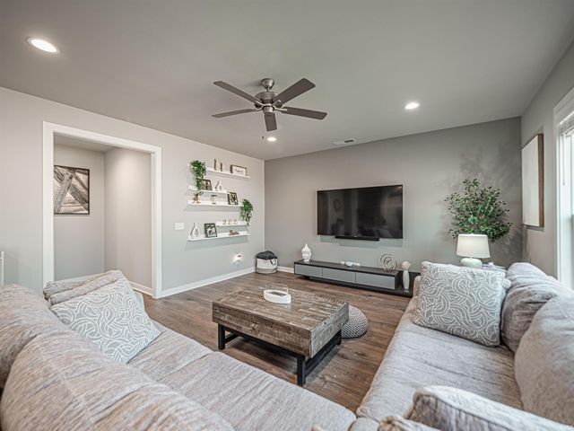 2732 Brewster Drive, Evansville, IN 47725