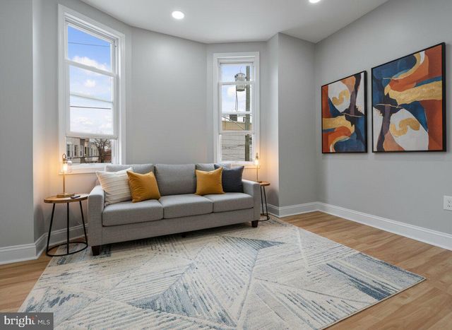 726 MOUNTAIN ST, Philadelphia, PA 19148