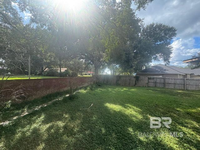 101 Monteith Circle, Foley, AL 36535