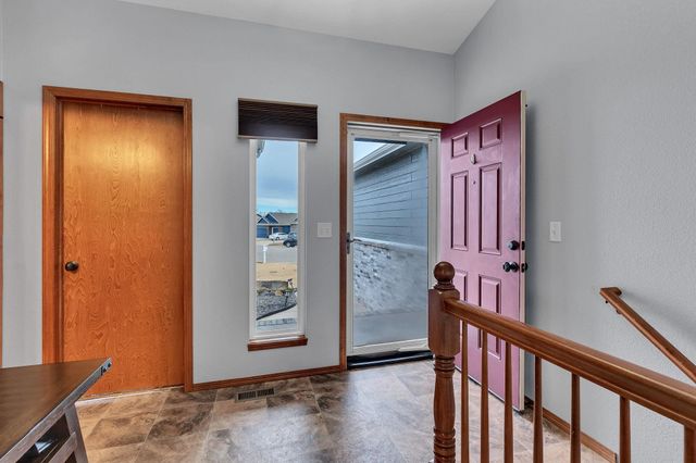 2723 E Fairchild Ct, Park City, KS 67219