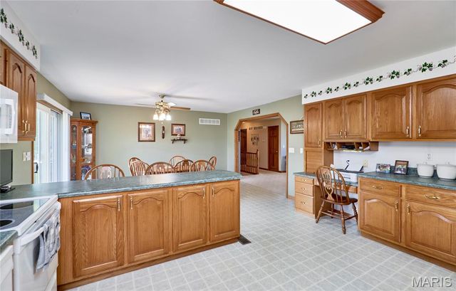 509 Bridgeway Drive, Troy, MO 63379